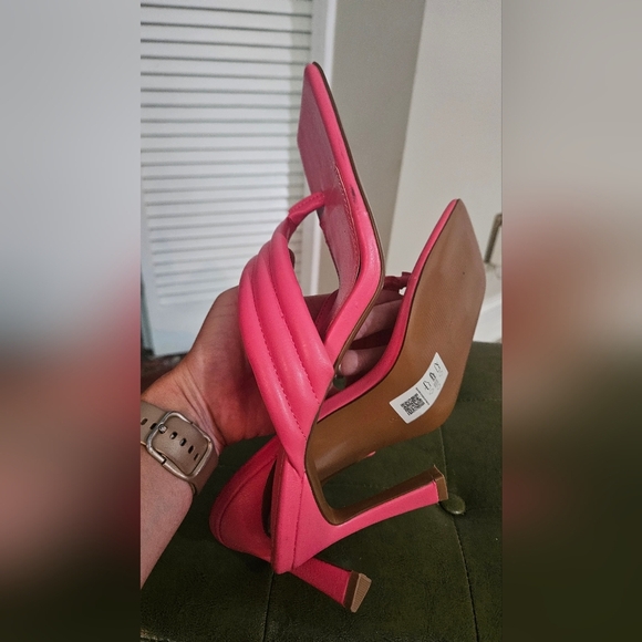 ASOS DESIGN Wide Fit Herring padded Toe Thong Heeled Sabdals. Neon Pink.NWOT - Picture 9 of 16